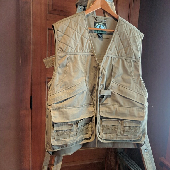 Fishing vest - Picture 3 of 4